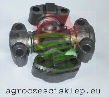 Krzyżak wału napędowego przedniego mostu CASE MCCORMICK